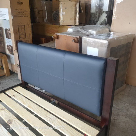 Casa08 - Bed 1m4 : Giường Ngủ Gỗ Sồi - Mặt Bọc Nệm